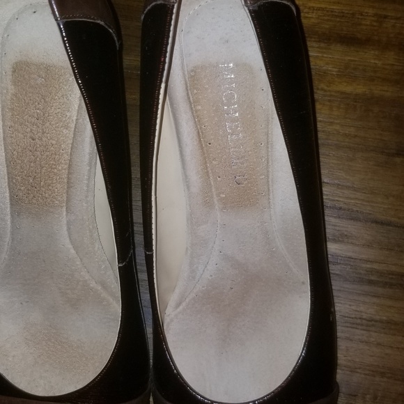 I'm selling size 8 Michelle D - Picture 4 of 8